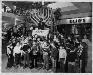 Hanukkah celebration inside Regency Square Mall, Dec. 2, 1980. Photo courtesy of Richmond Times-Dispatch Collection, The Valentine