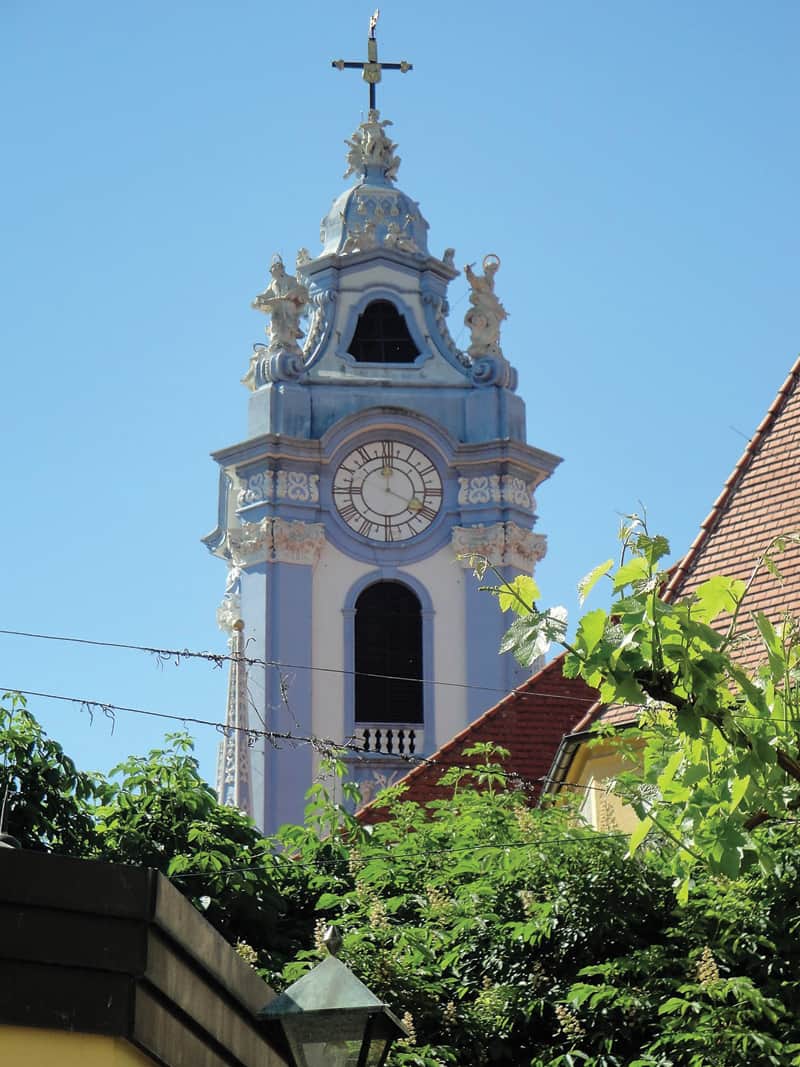 The-Blue-Church-of-Durnstein,-Austria