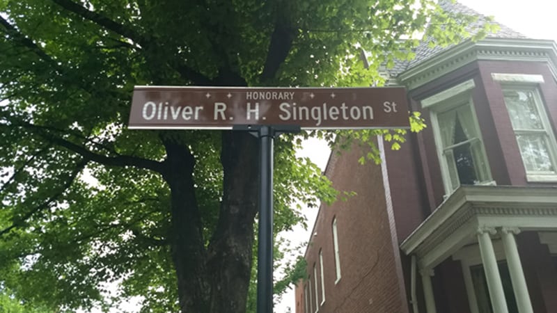 Oliver_Singleton