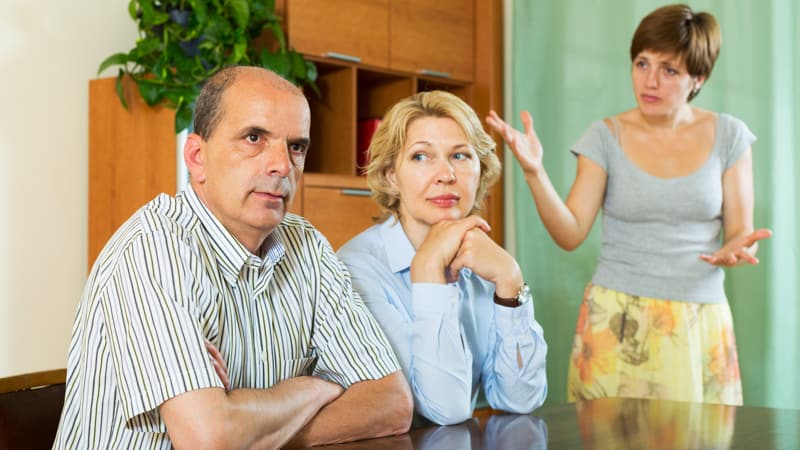 parents with adult daughter having conflict