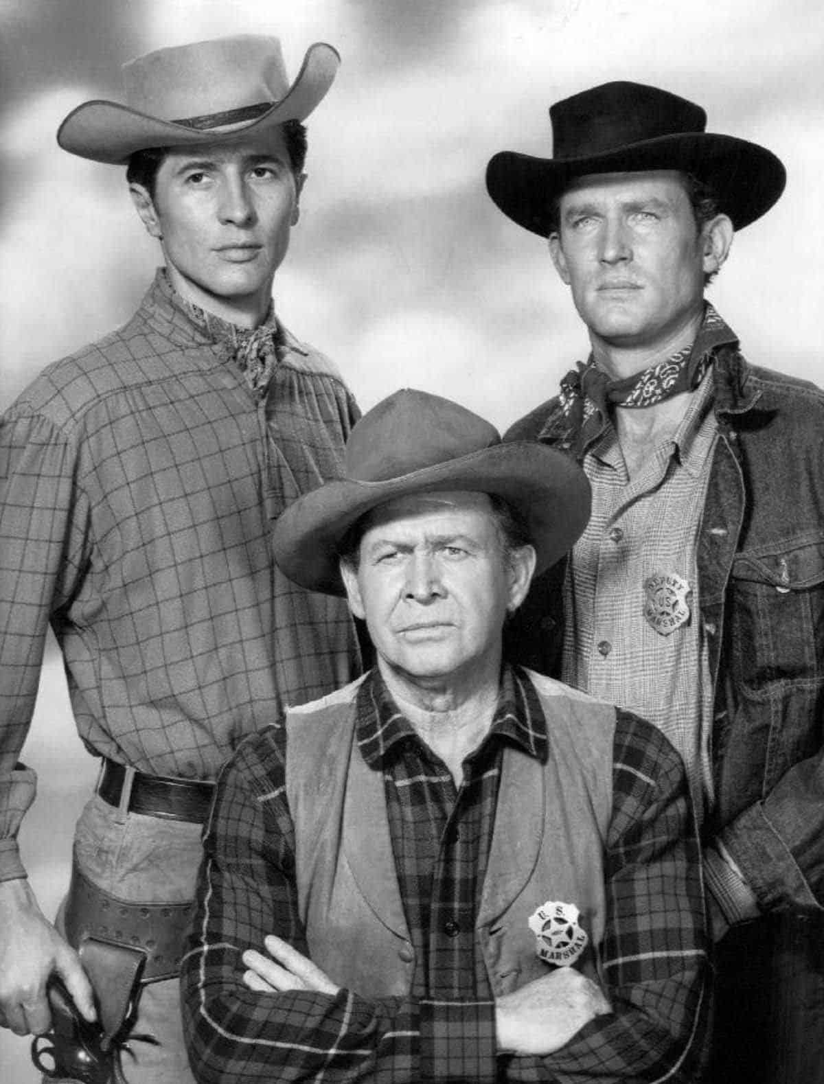 Jock Gaynor, Barton MacLane, and Don Collier in the '60s TV show Outlaws | NBC publicity photo