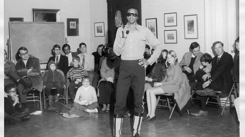 Arthur Ashe conducting a tennis clinic at The Valentine Museum | Photograph courtesy of The Valentine