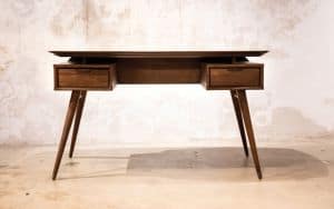 Carel Desk Green Front Image