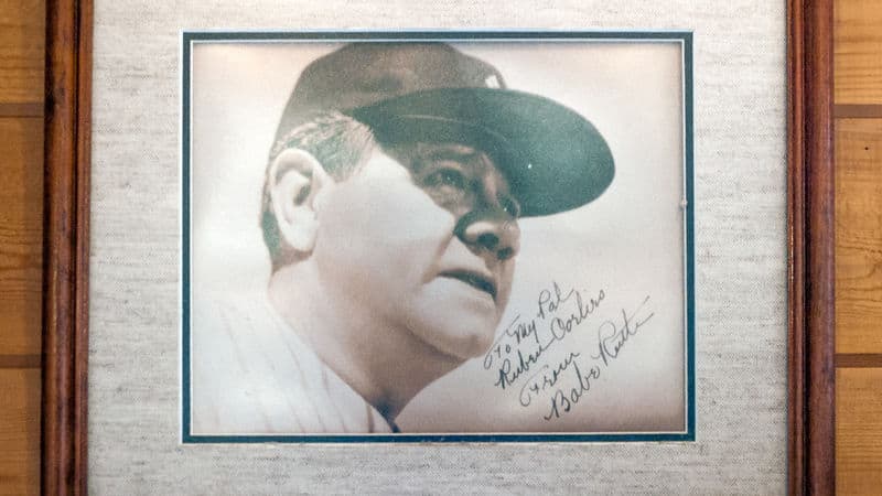 Babe Ruth and his signature! Image