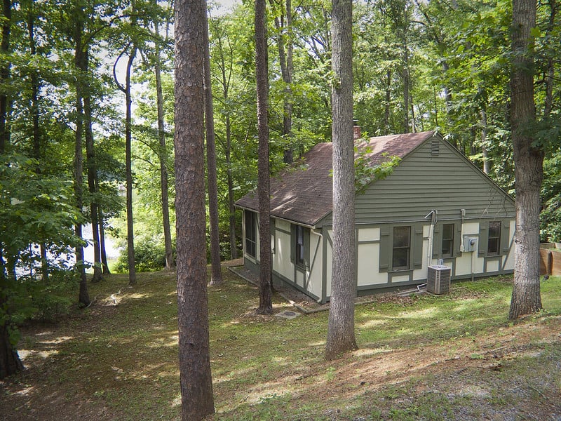 Twin Lakes State Park cabin for your natural pandemic getaway