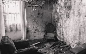 A childhood episode seared into memory: abandoned house Image