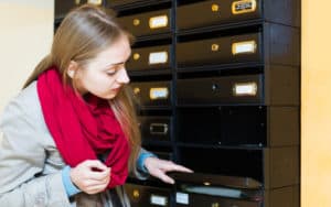 Woman never received an invitation after her save-the-date Image