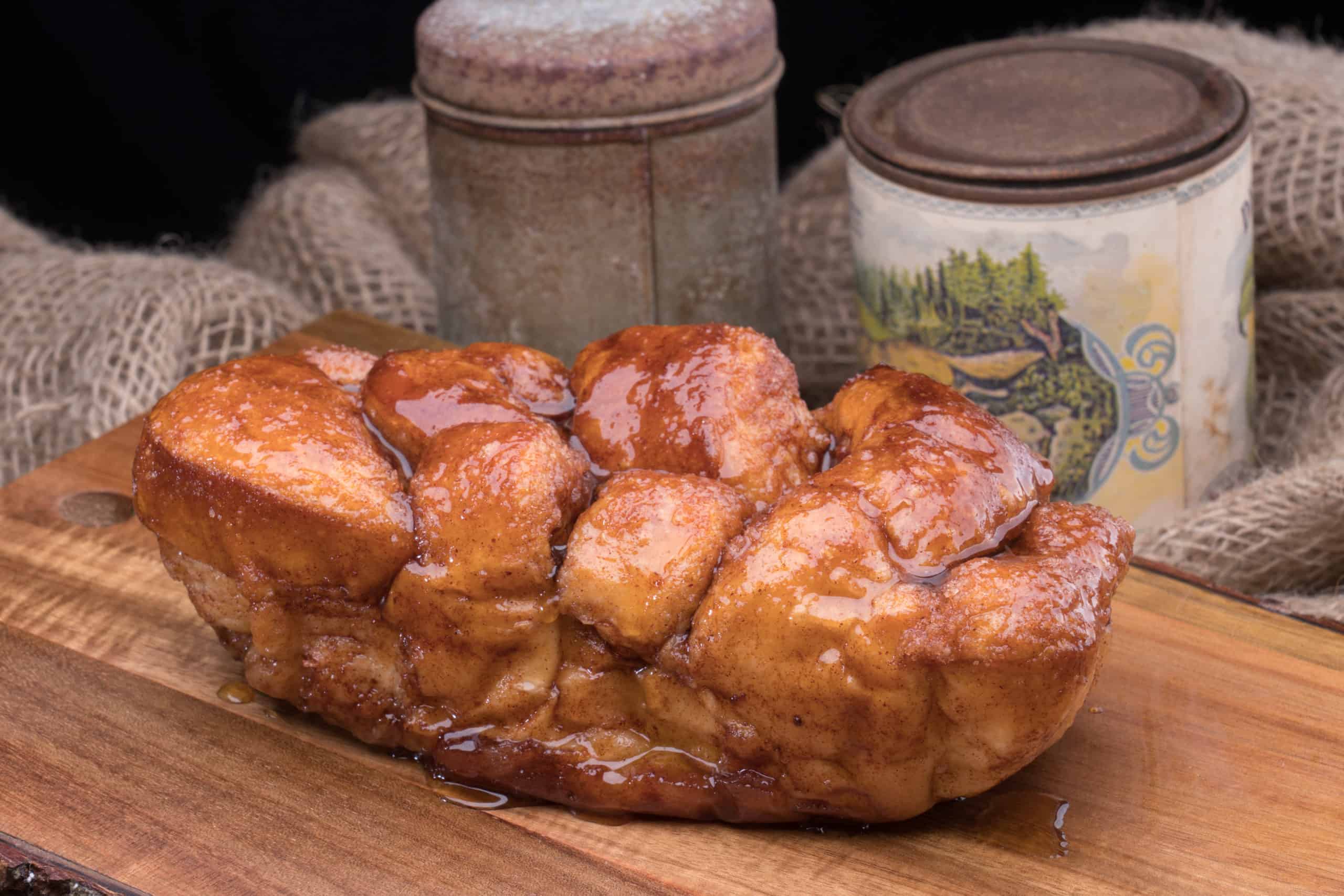 Dollywood cinnamon bread