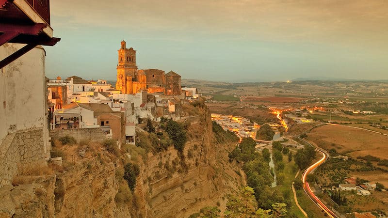 Arcos, Spain, where locals “see the backs of the birds as they fly.” CREDIT: Dominic Arizona Bonuccelli, Rick Steves’ Europe. For history and culture of Arcos in Spain Image