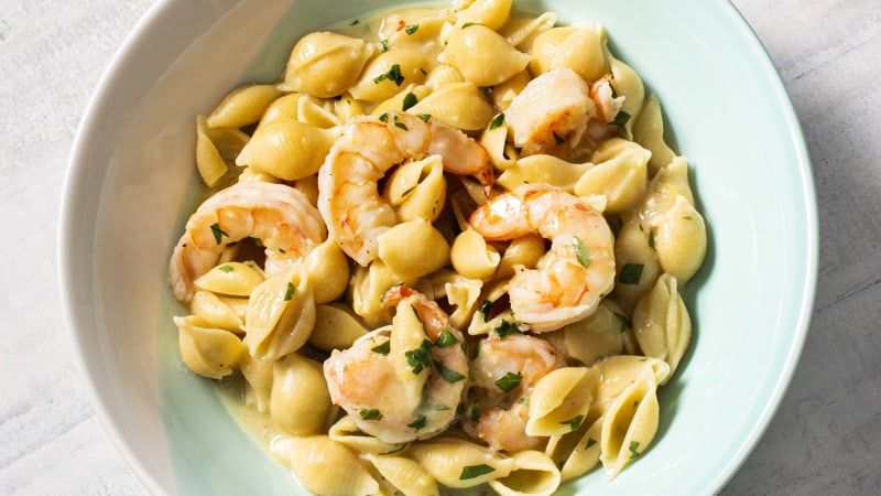 One-Pot Garlicky Shrimp Pasta