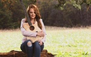 Kari Smith promo photo. Lead photo for What's Booming: Live Music and Previously Live Luminaries Image