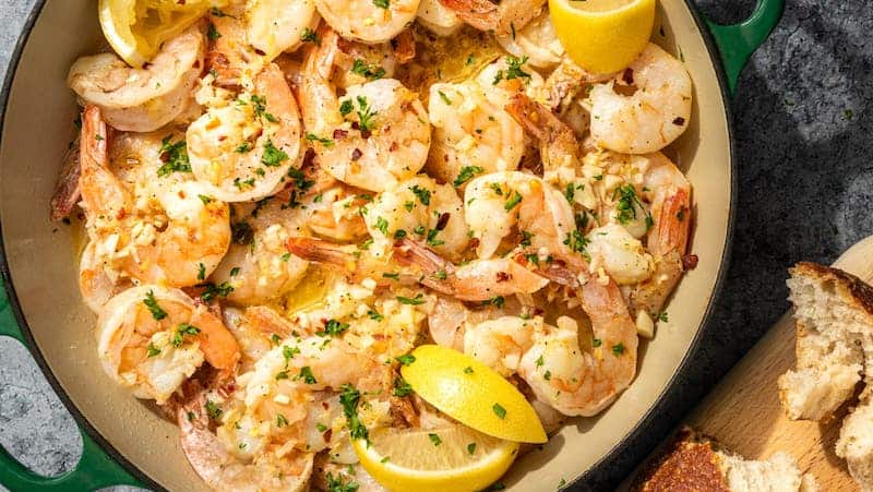 This super-simple baked shrimp recipe delivers buttery, garlicky, full-flavored shrimp in under an hour. For article, This baked shrimp recipe takes the garlic flavor to the next level by marinating the shrimp in garlic before cooking.