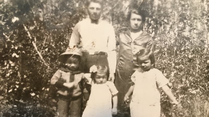 Solomon and Lottie Callihoo, and their children, Charlie, Christina, and Camilla. Camilla went to live in the Canadian residential school system for Indigenous children soon after and never returned to her family.