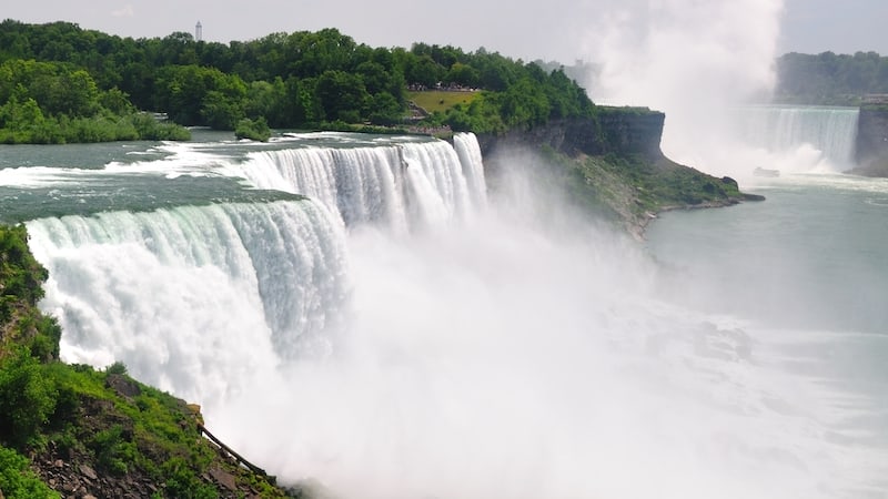 Memories and our senses are powerfully connected. Sherrill Pool Elizondo recalls sights, smells, feelings – and the sound of Niagara Falls. Image by Wwycliff.