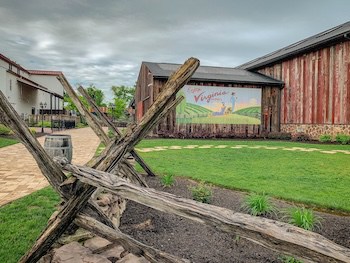 Exterior of a winery in Virginia. Photo credit Rob Delaney