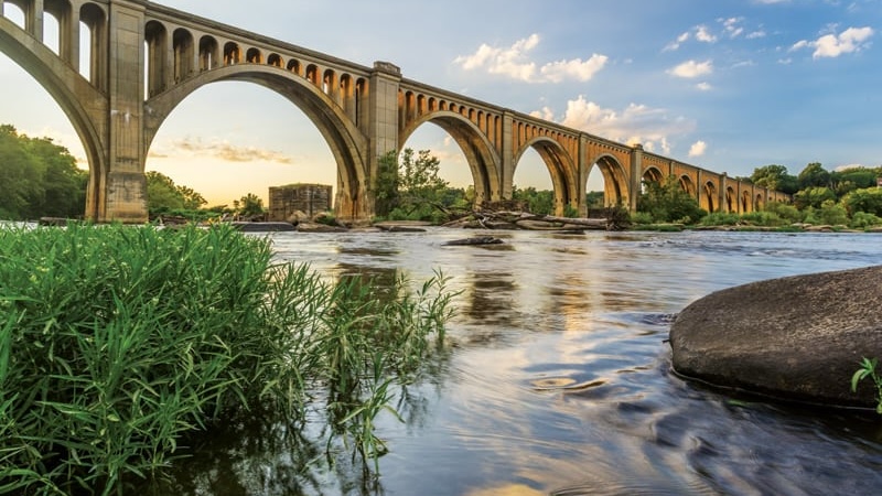 Richmond CSX railroad arch bridge.