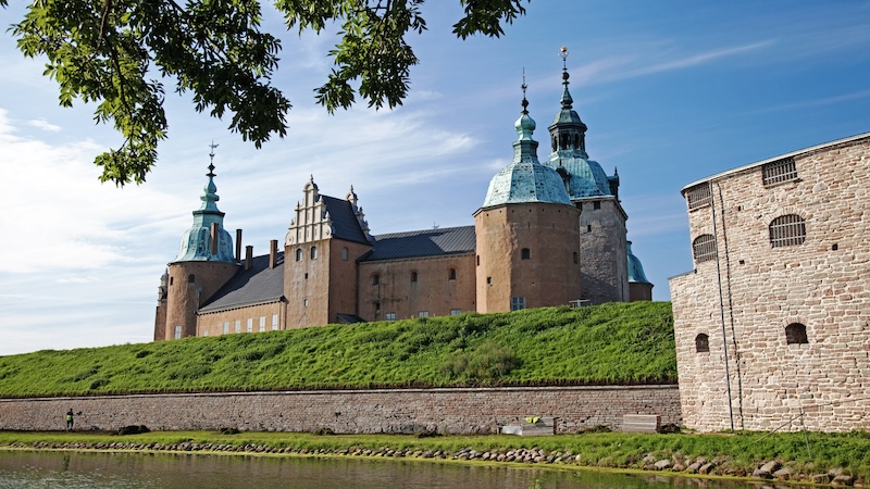 Beyond Glass Country in Sweden: With its stout watchtowers, park-like ramparts, and creaky, drafty interior, the moated Kalmar Castle is the main attraction in the Old World town of Kalmar. CREDIT: Dominic Arizona Bonuccelli, Rick Steves’ Europe