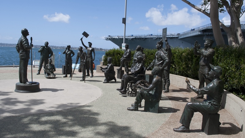The Bob Hope Memorial at the USS Midway in San Diego, California. One young fan wrote an essay, “Bob Everybody’s Hope.” IMAGE: Mvogel