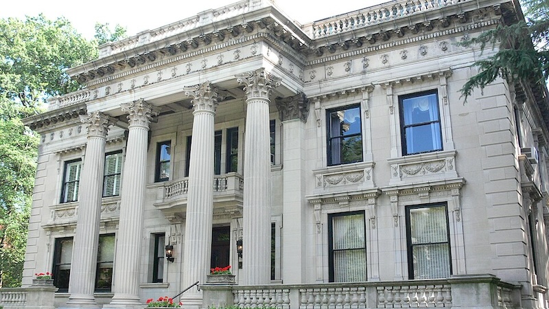 The Scott House in Richmond, Virginia, listed on the National Register of Historic Place. Home of the Edwardian lady, Elisabeth Scott Bocock. Image by Morgan Riley. Link to license in article