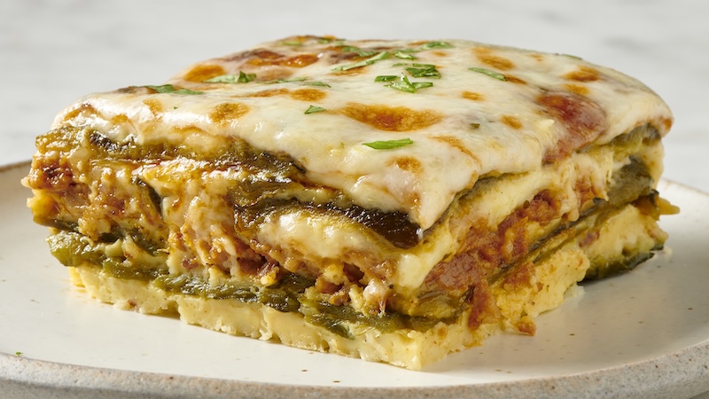 Chile relleno casserole serves up all the big flavors of classic chile rellenos without the deep frying. (Alex Lepe/TCA)